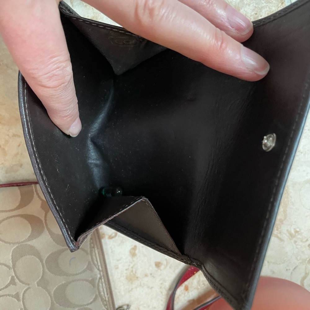 Coach wallet in great condition! - Picture 5 of 7